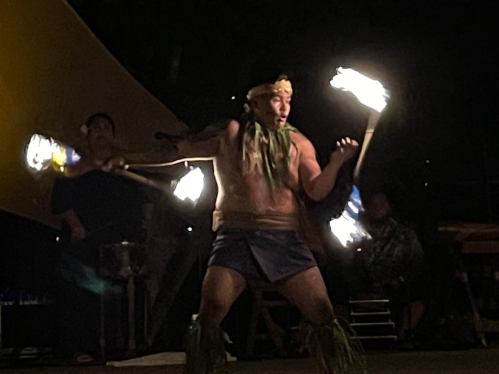 Luau: Twirling Fire